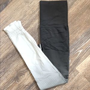 Mono B Ombré leggings!